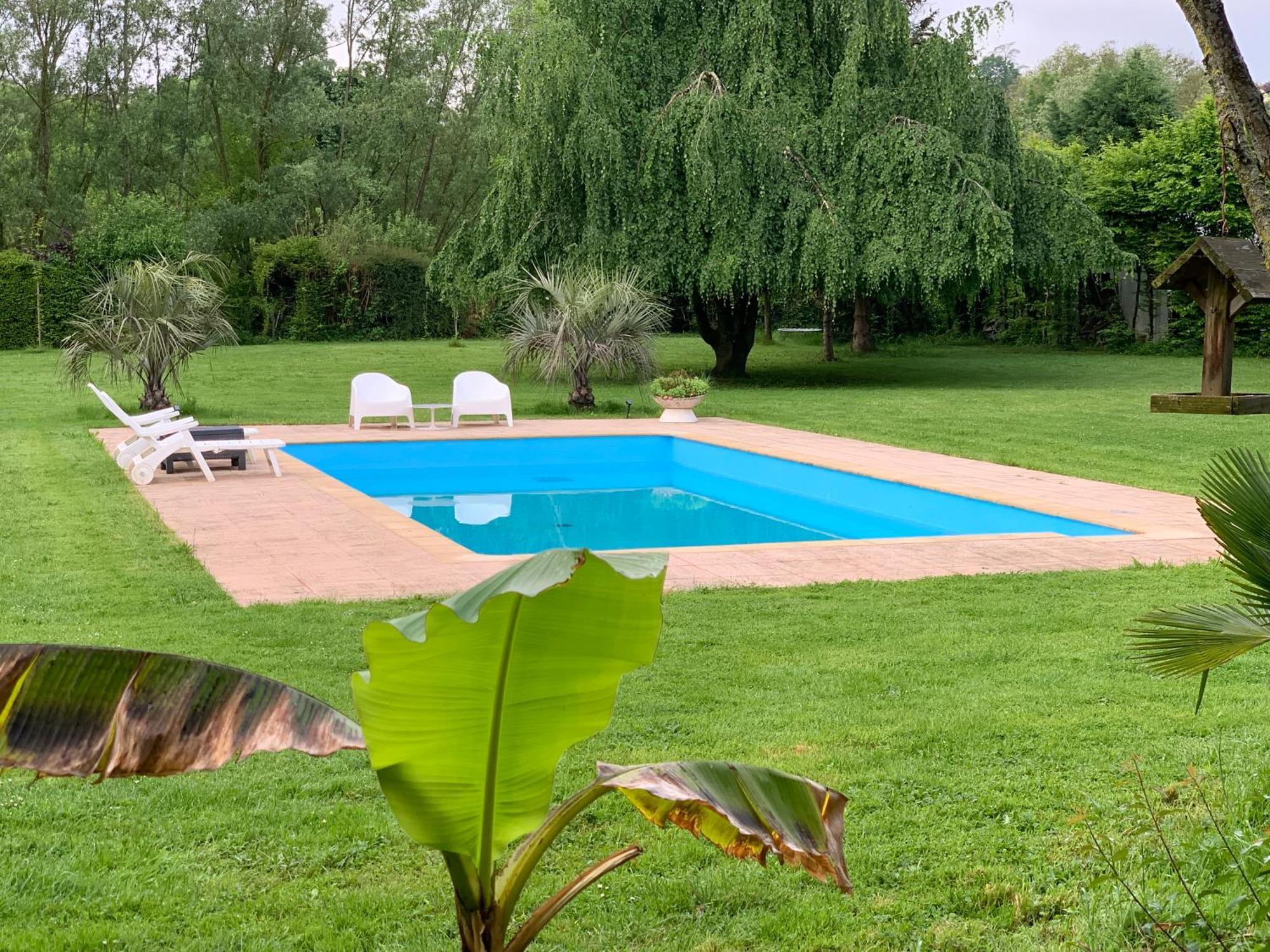 Appartement Familial Au Bord De La Marne, Jardin 8000M2, Piscine, Court De Tennis, Terrasse, Parking Gratuit Proche Disneyland Isles-lès-Villenoy Exteriör bild