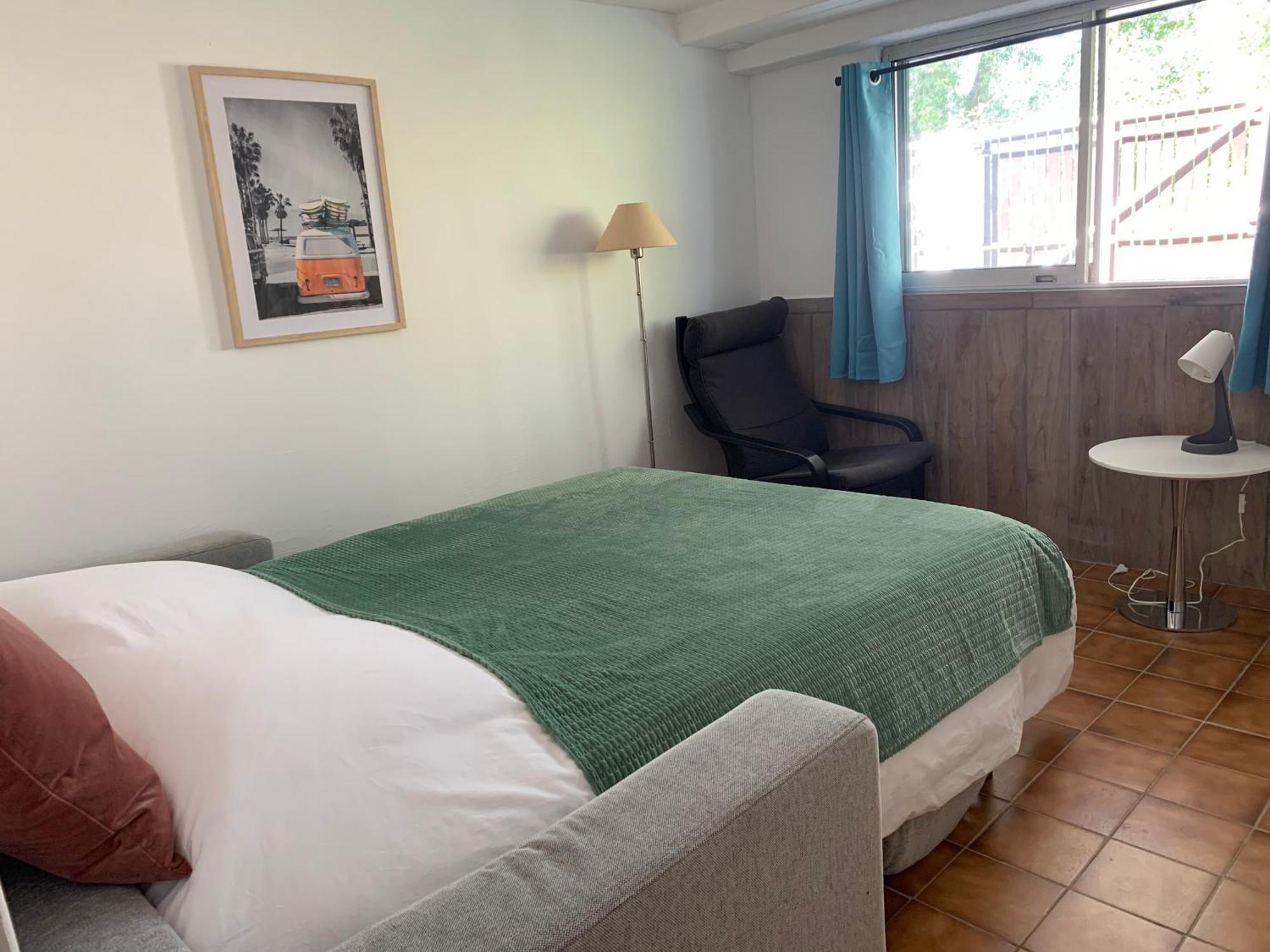 Appartement Familial Au Bord De La Marne, Jardin 8000M2, Piscine, Court De Tennis, Terrasse, Parking Gratuit Proche Disneyland Isles-lès-Villenoy Exteriör bild