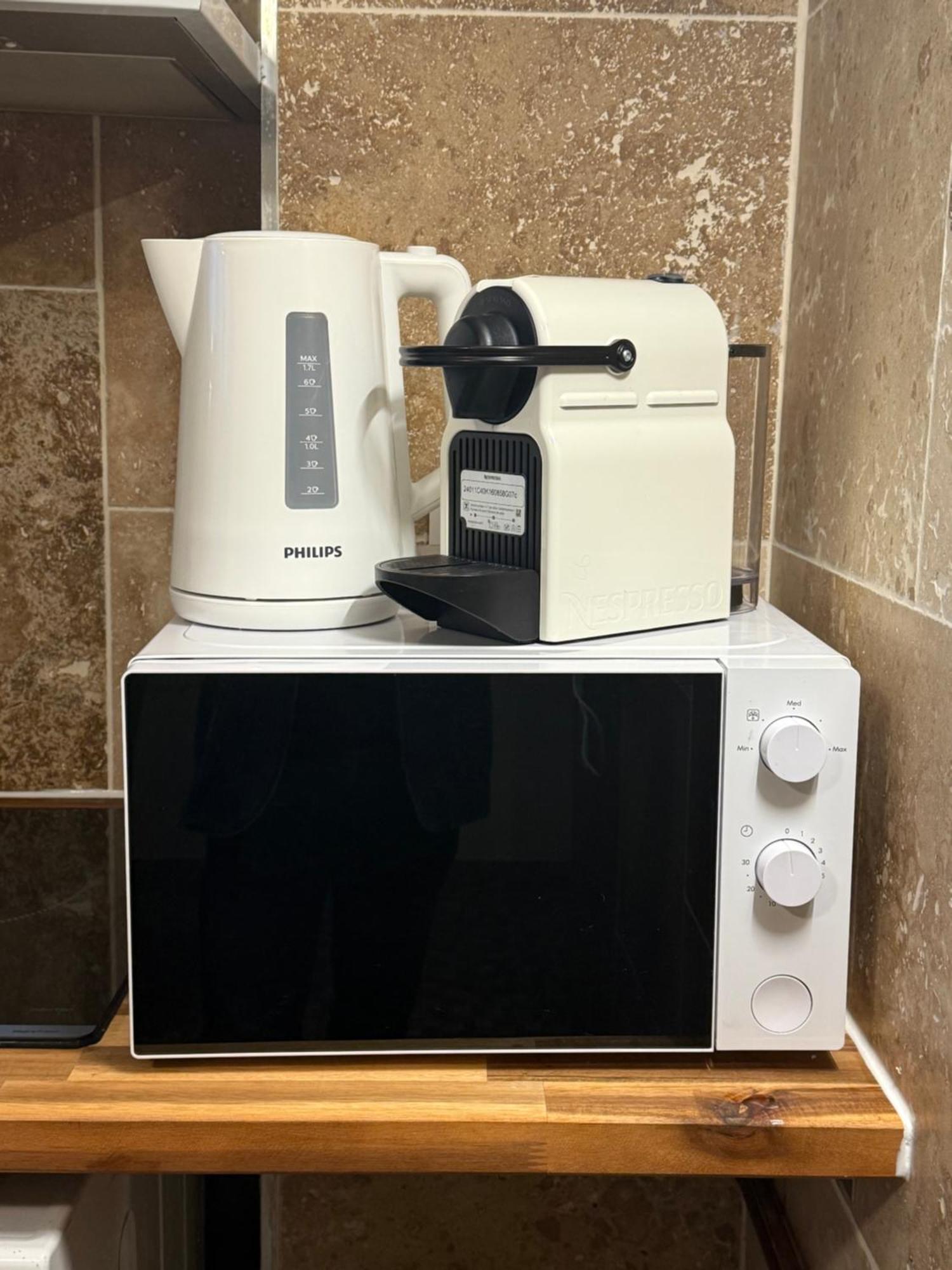 Appartement Familial Au Bord De La Marne, Jardin 8000M2, Piscine, Court De Tennis, Terrasse, Parking Gratuit Proche Disneyland Isles-lès-Villenoy Exteriör bild